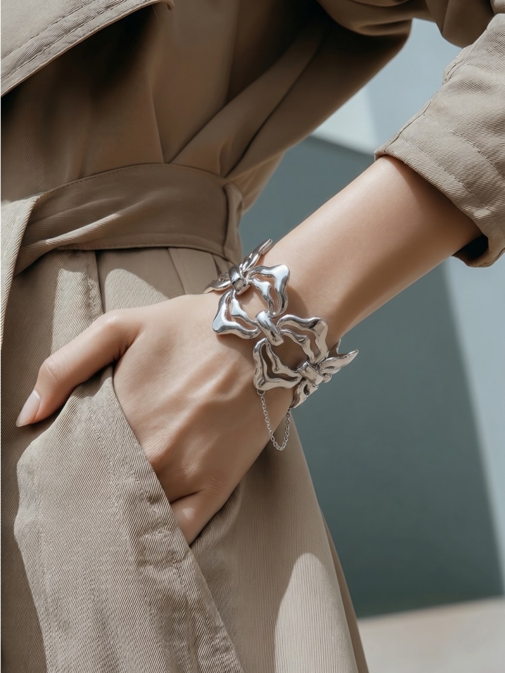 Vintage Dorlan  link bracelet!